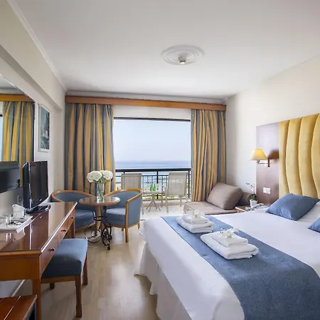 Anastasia Splash Residences 公寓式酒店