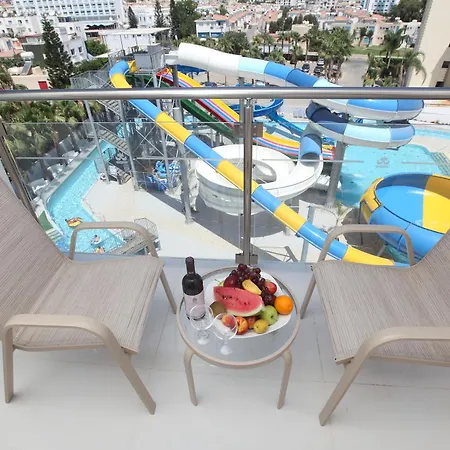 Lägenhetshotell Anastasia Splash Residences