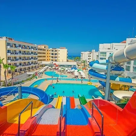 Anastasia Splash Residences 3* Pernera