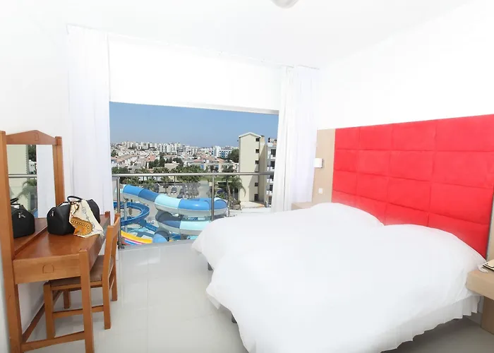 Anastasia Splash Residences Aparthotel Pernera