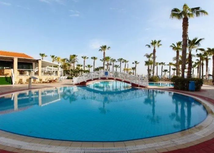 Anastasia Splash Residences