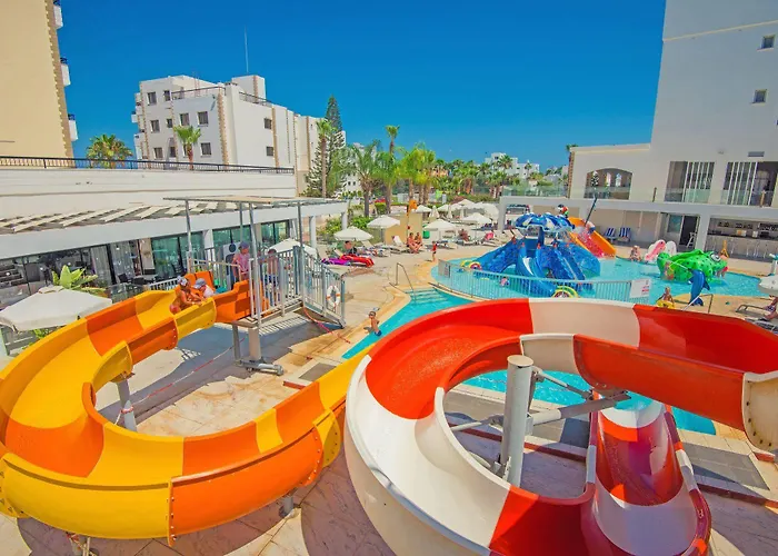 Anastasia Splash Residences Aparthotel Pernera