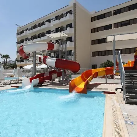 Anastasia Splash Residences 3*