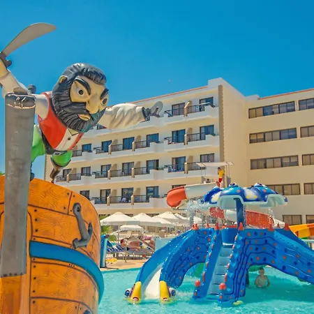 Anastasia Splash Residences 3* Pernera