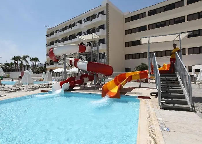 Anastasia Splash Residences 3*