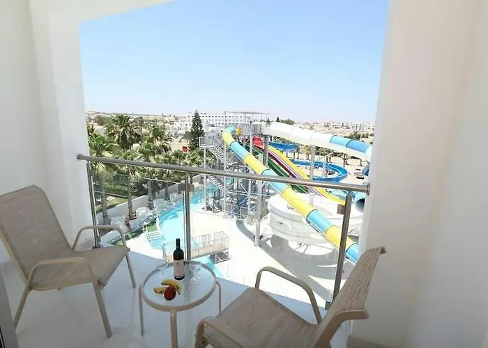 Anastasia Splash Residences