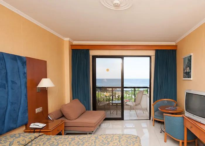 Aparthotel Anastasia Splash Residences 3*